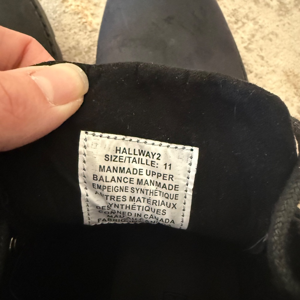 Mens boots - Picture 2 of 3
